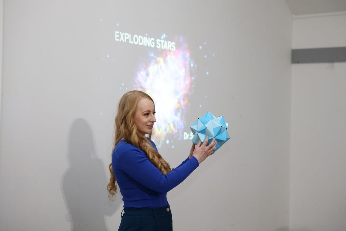 dr sarah crick teaching astronomy 2