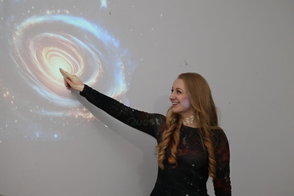 dr sarah crick teaching astronomy